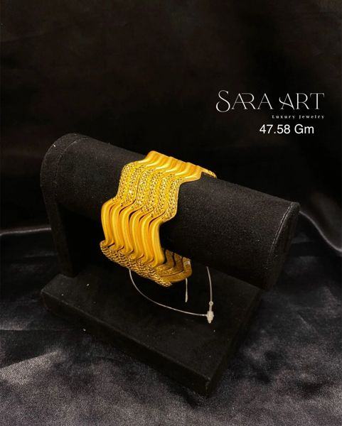 Manchette MN-020: gold bangle set, 47.58 g, SARA ART Dubai