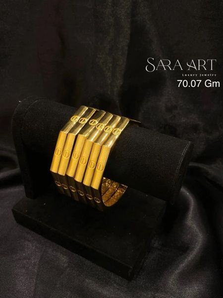 Manchette MN-021: gold bangle set, 70.07 g, SARA ART Dubai