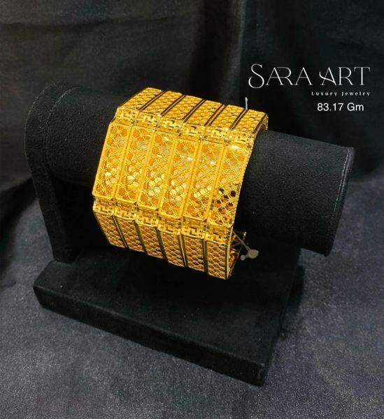Manchette MN-030: gold bangle set, 83.17 g, SARA ART Dubai