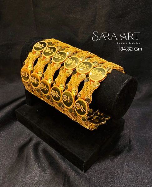 Manchette MN-041: gold bangle set, 134.32 g, SARA ART Dubai