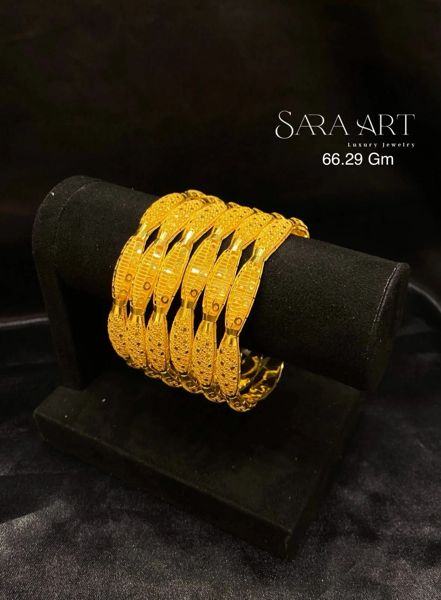 Manchette MN-043: gold bangle set, 66.29 g, SARA ART Dubai